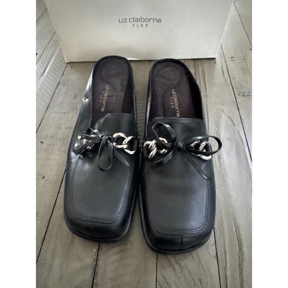 NIB LIZ CLAIBORNE Black Leather Closed Toe Mules Slip Ons Size 9.5 - Picture 1 of 6
